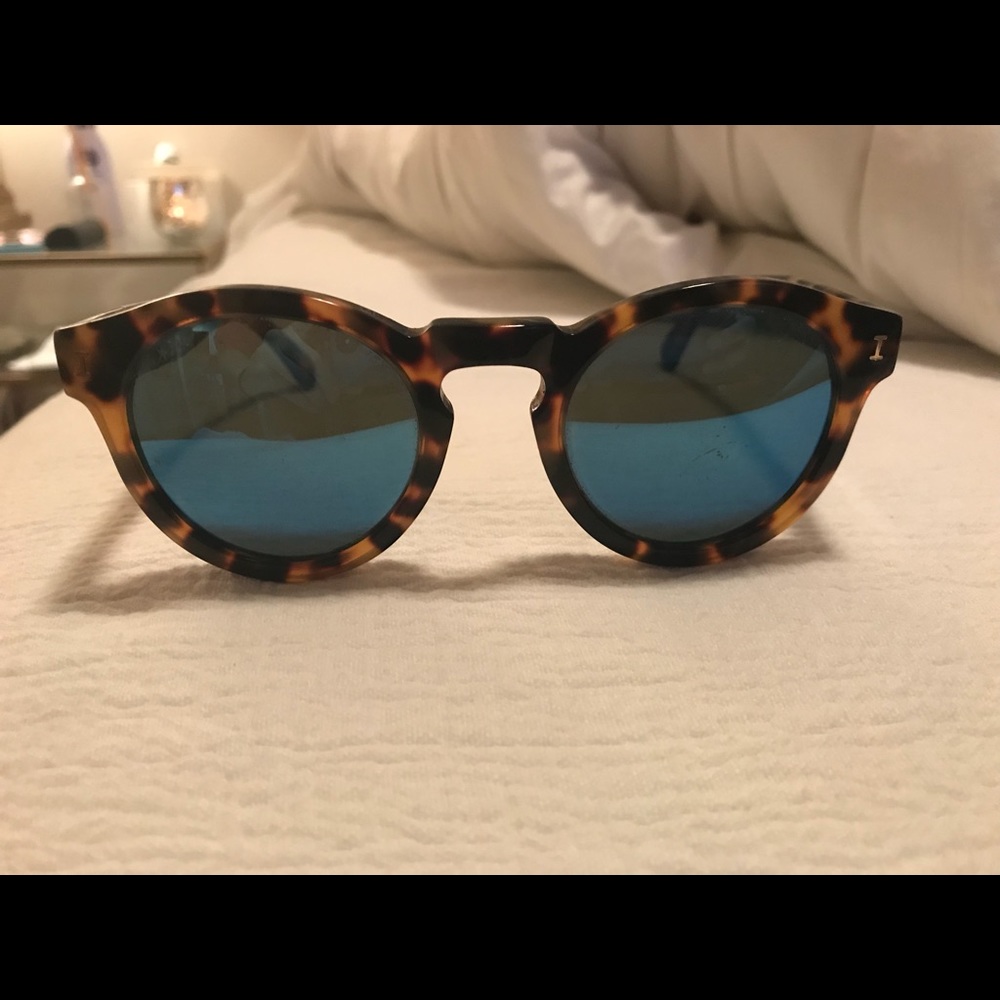 Illesteva Tortoise Blue Mirror Sunglasses - Picture 5 of 7